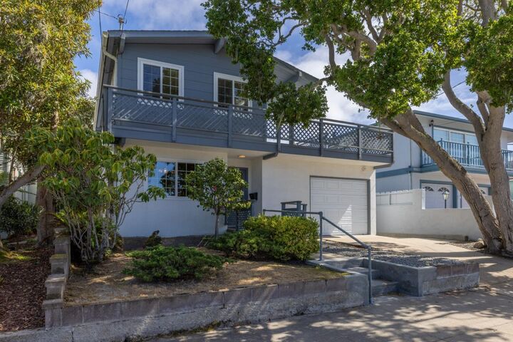 723 Eardley Avenue  Pacific Grove CA 93950 photo