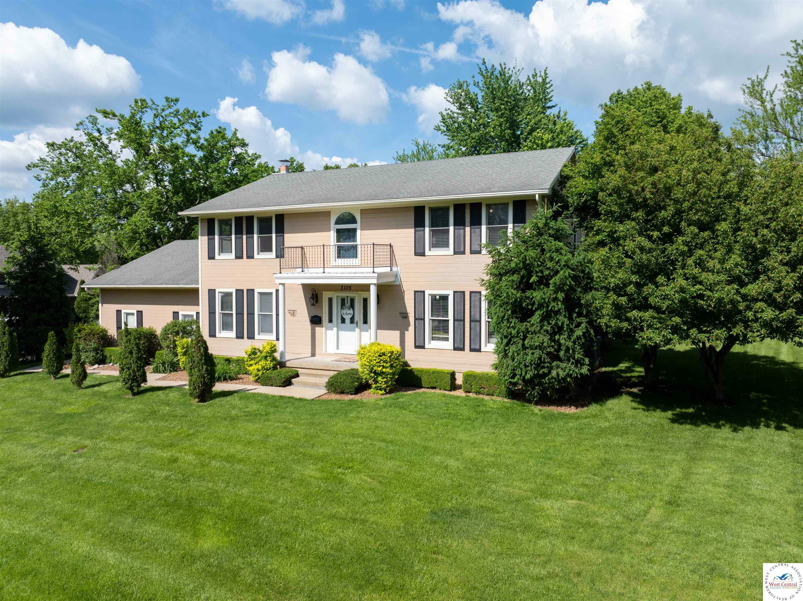 Property Photo: 2105 Stonewood MO 65301
