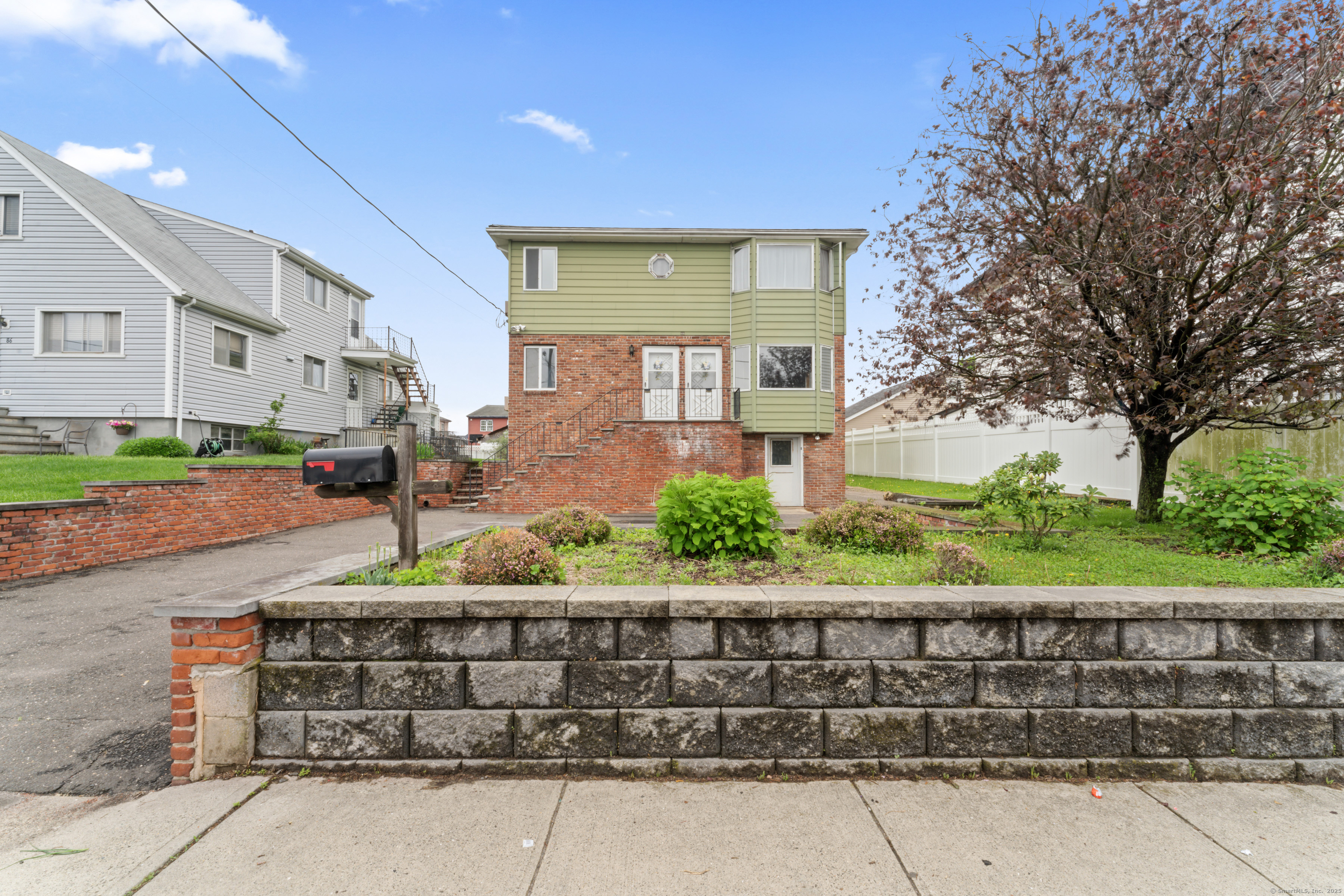 Property Photo: 88 Horton Street CT 06902