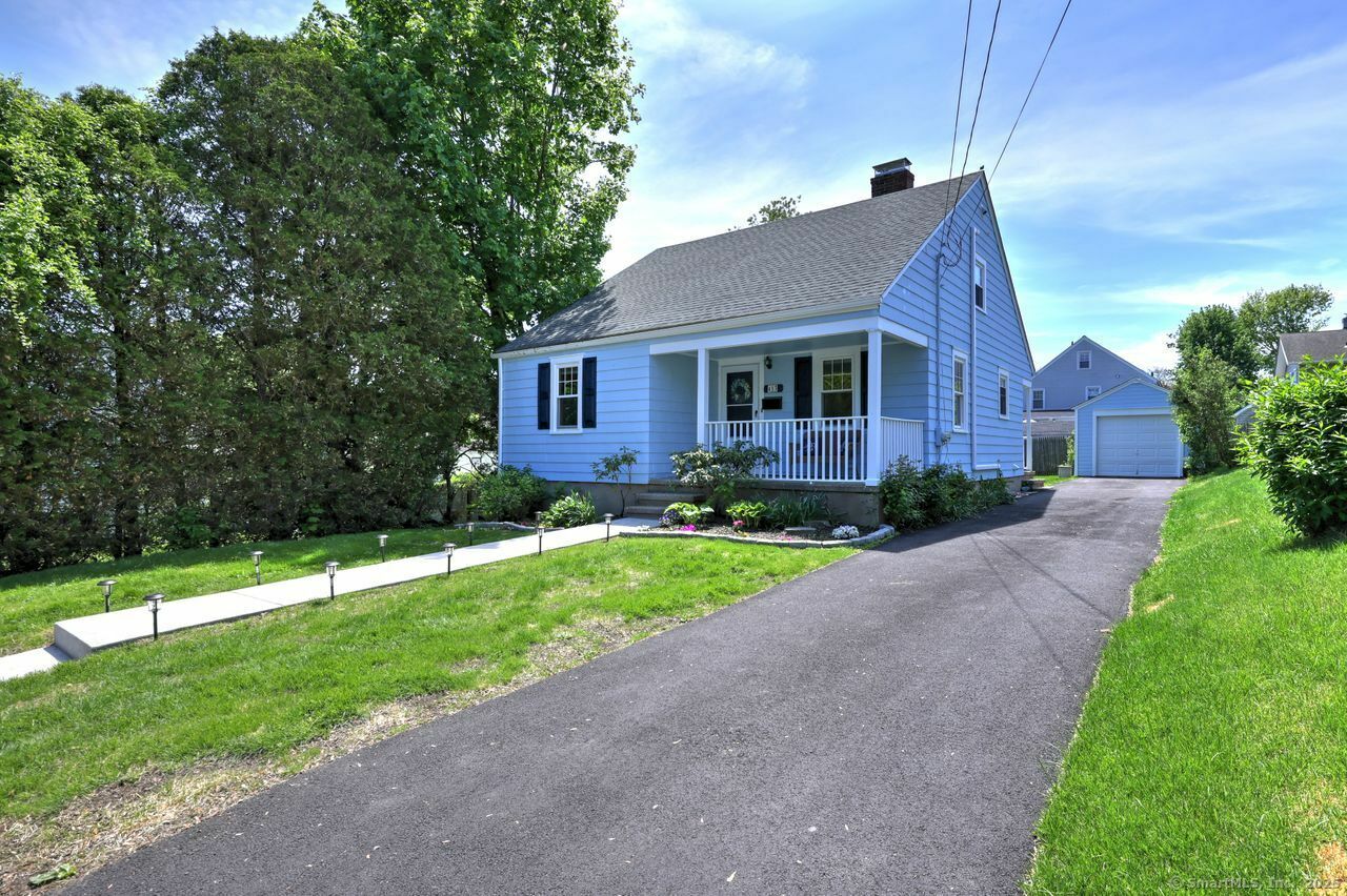 Property Photo: 413 Wilcoxson Avenue CT 06614