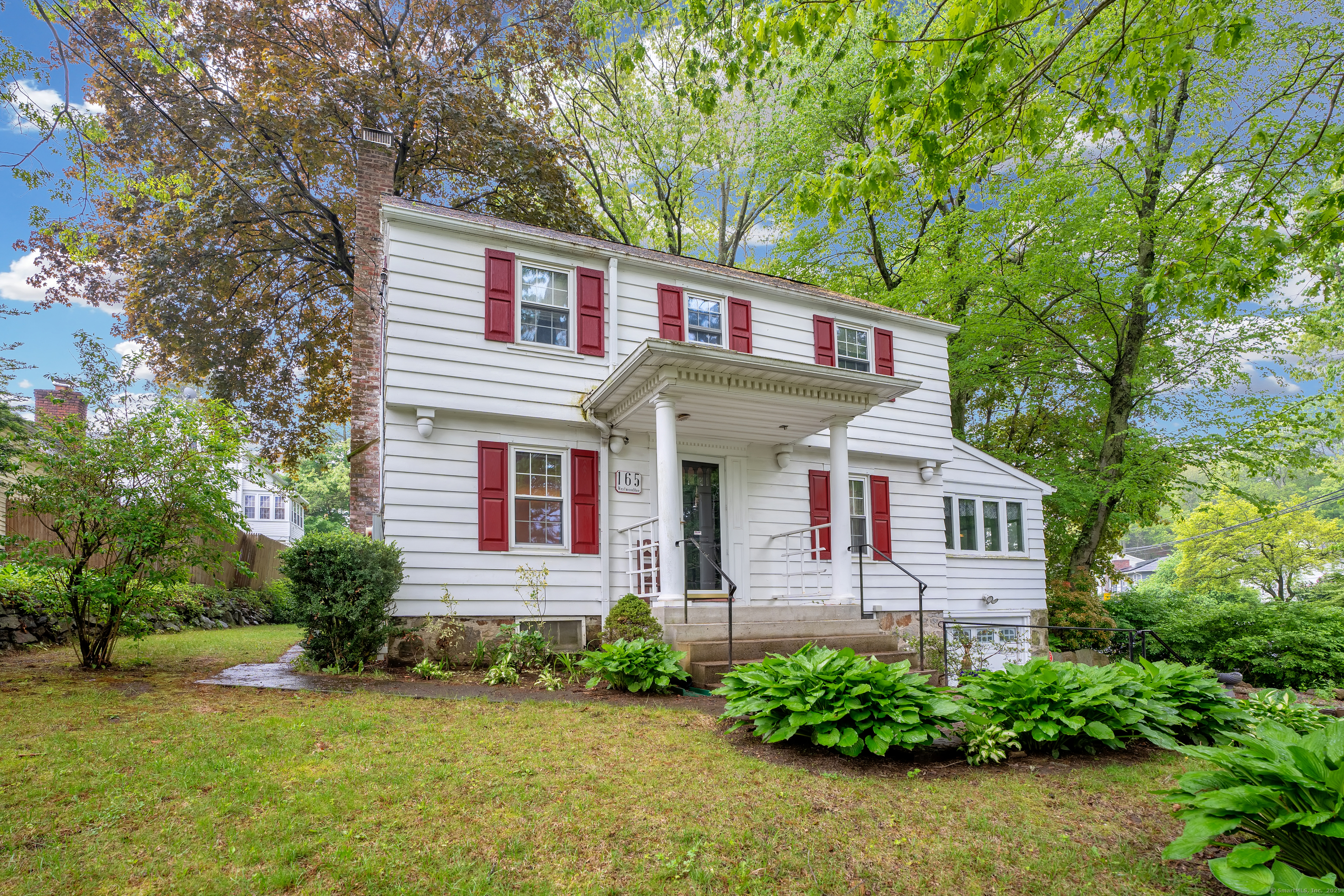Property Photo:  165 Westwood Avenue  CT 06708 