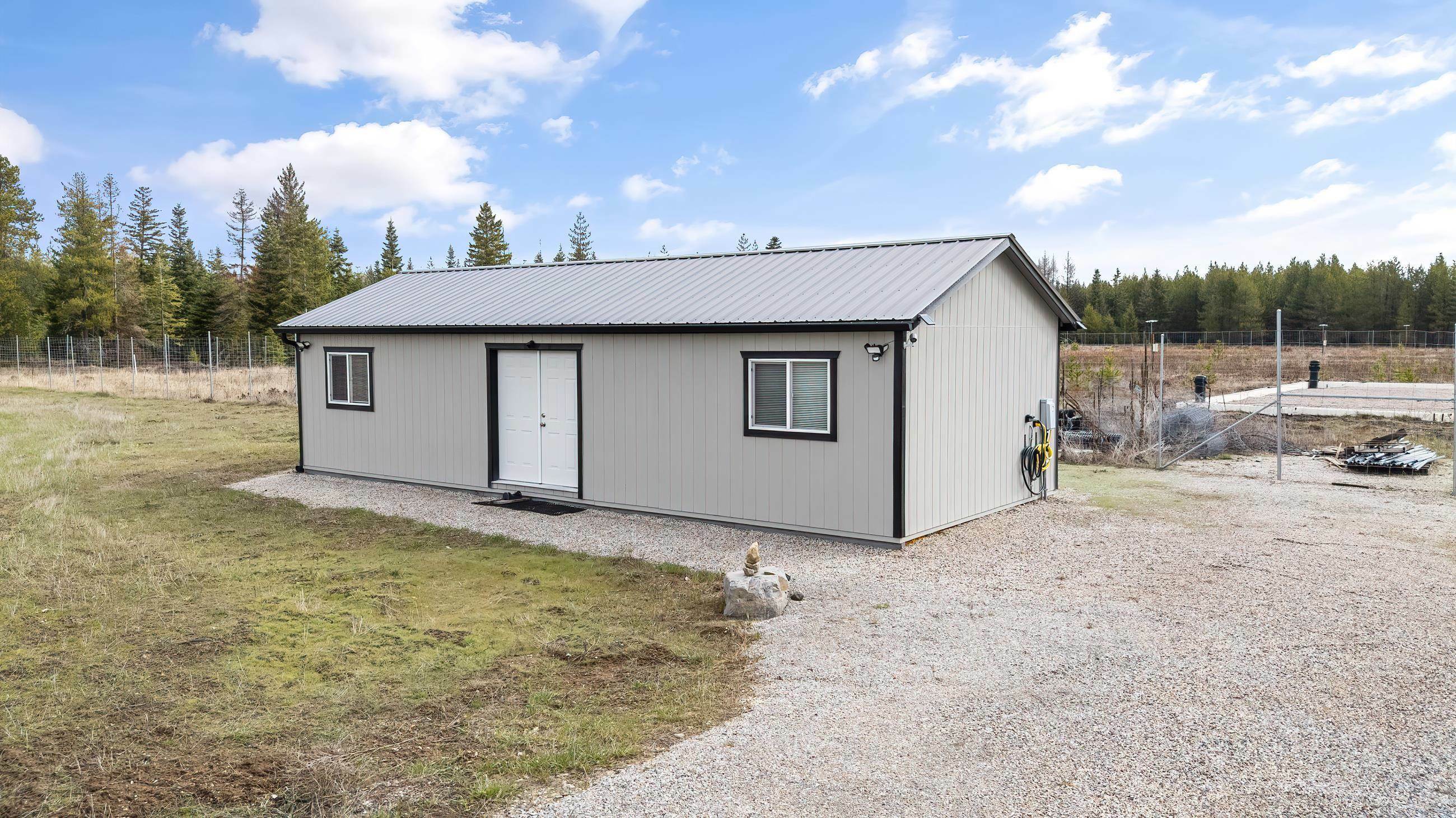 Property Photo: 4725 Williams Valley Rd WA 99110