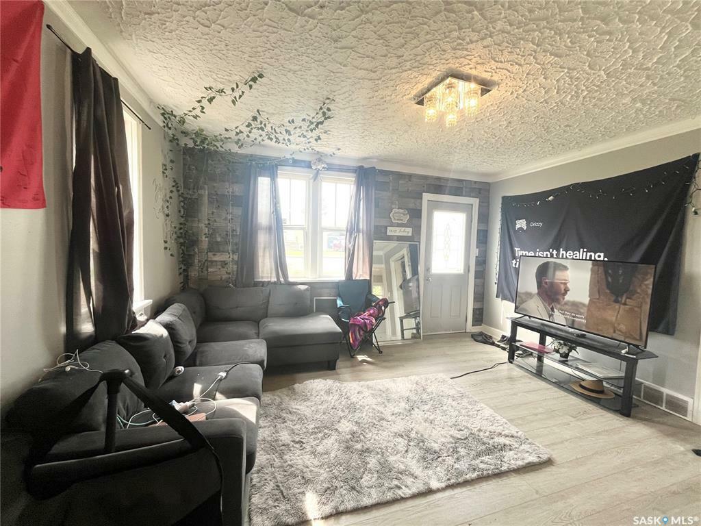 Property Photo: 1072 110th Street SK S9A 2L3