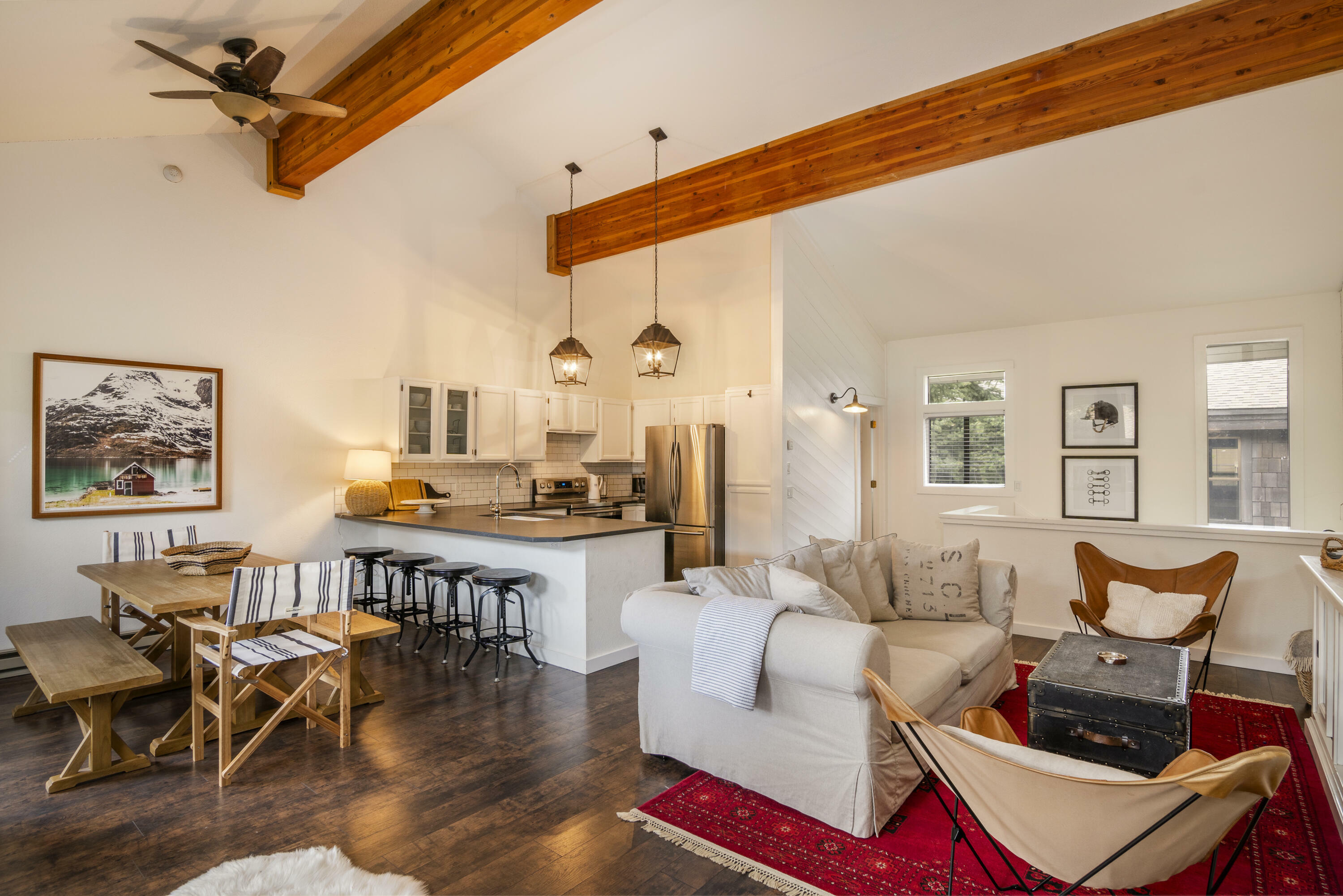 Property Photo: 251 S 2nd Ave C ID 83340