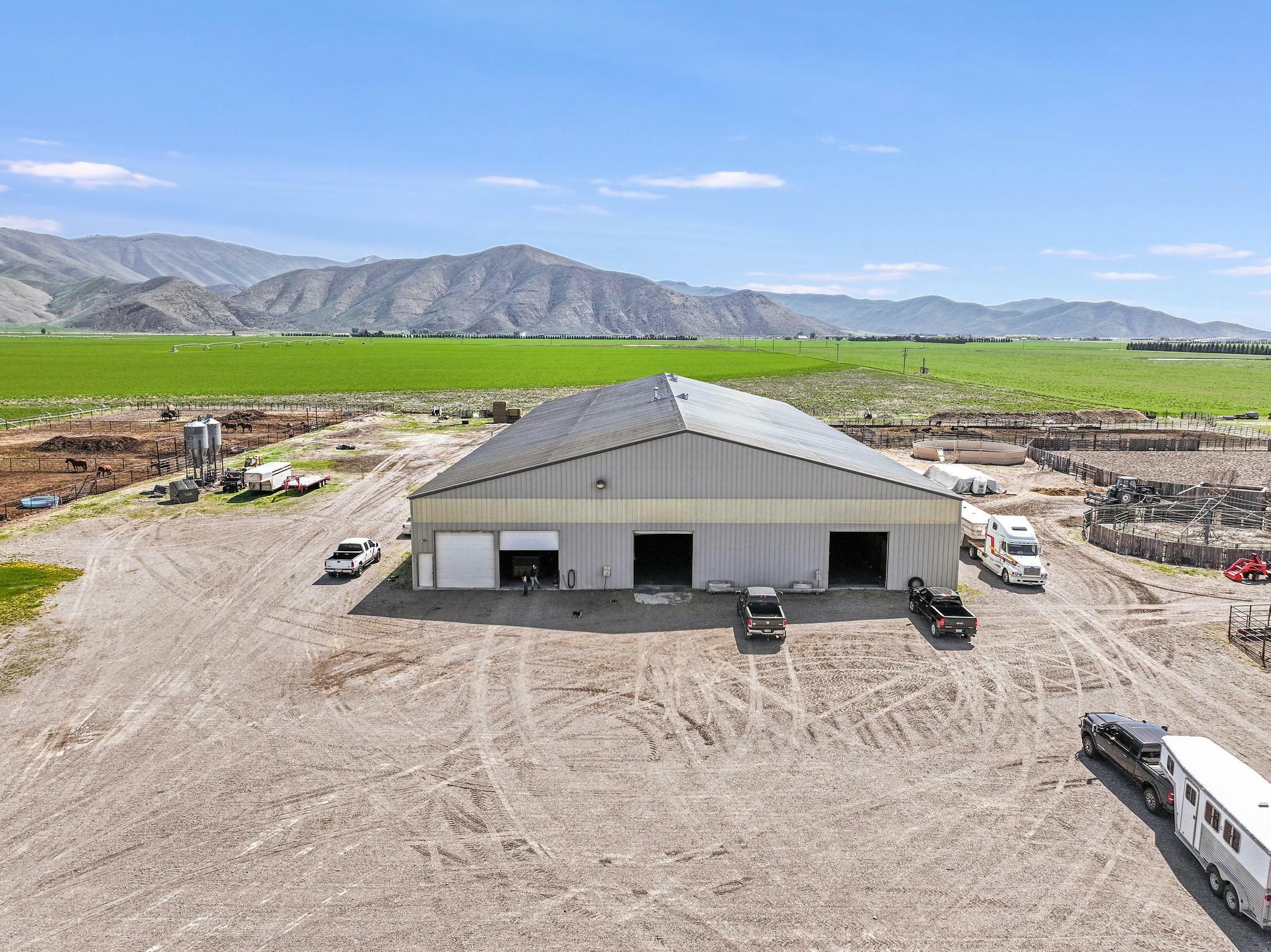 Property Photo: 10727 State Highway 75 ID 83313