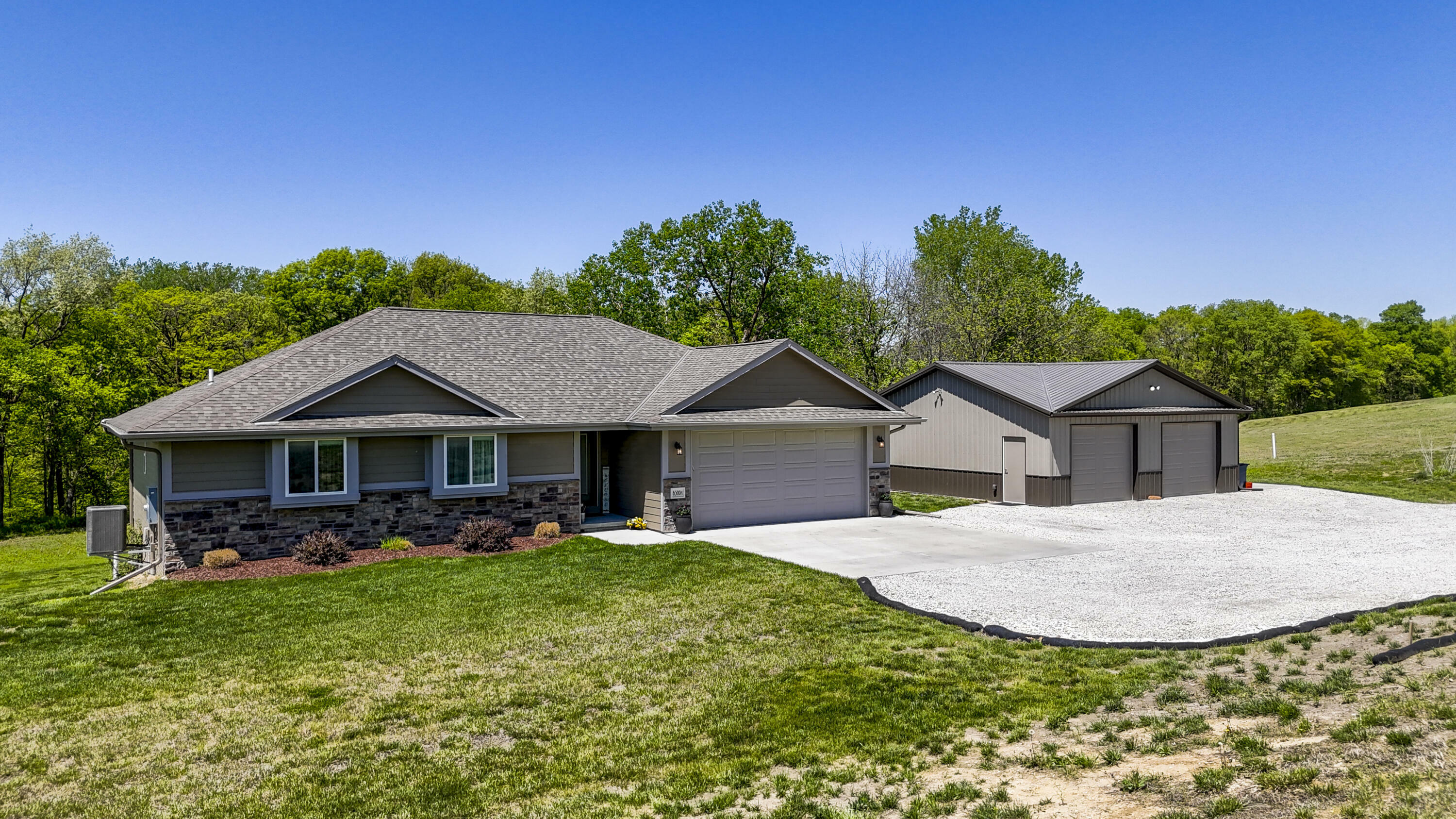 Property Photo: 63004 250th Street IA 51534