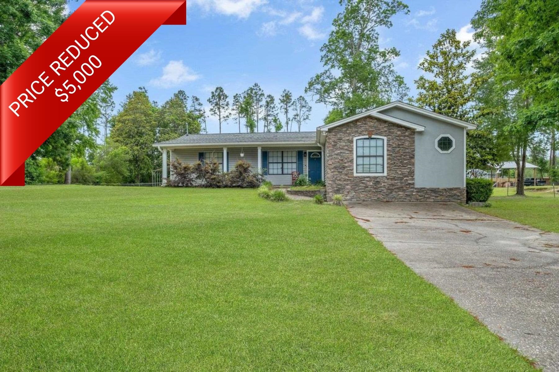 Property Photo:  172 Ann Circle  FL 32327 