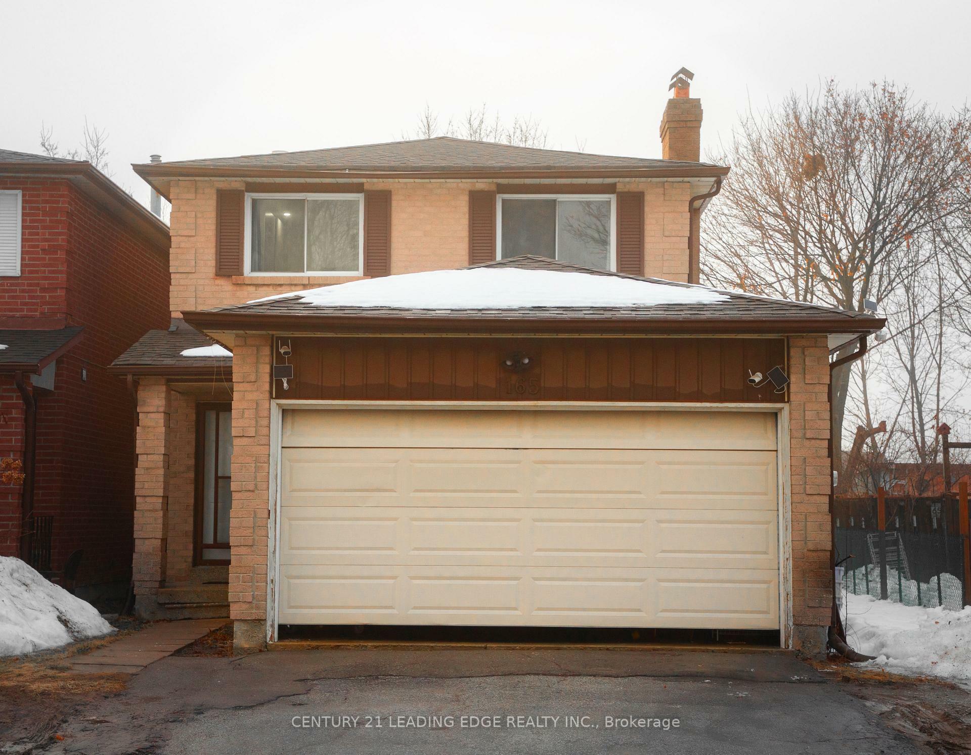 165 Stephenson Crescent  Richmond Hill ON L4C 5T3 photo