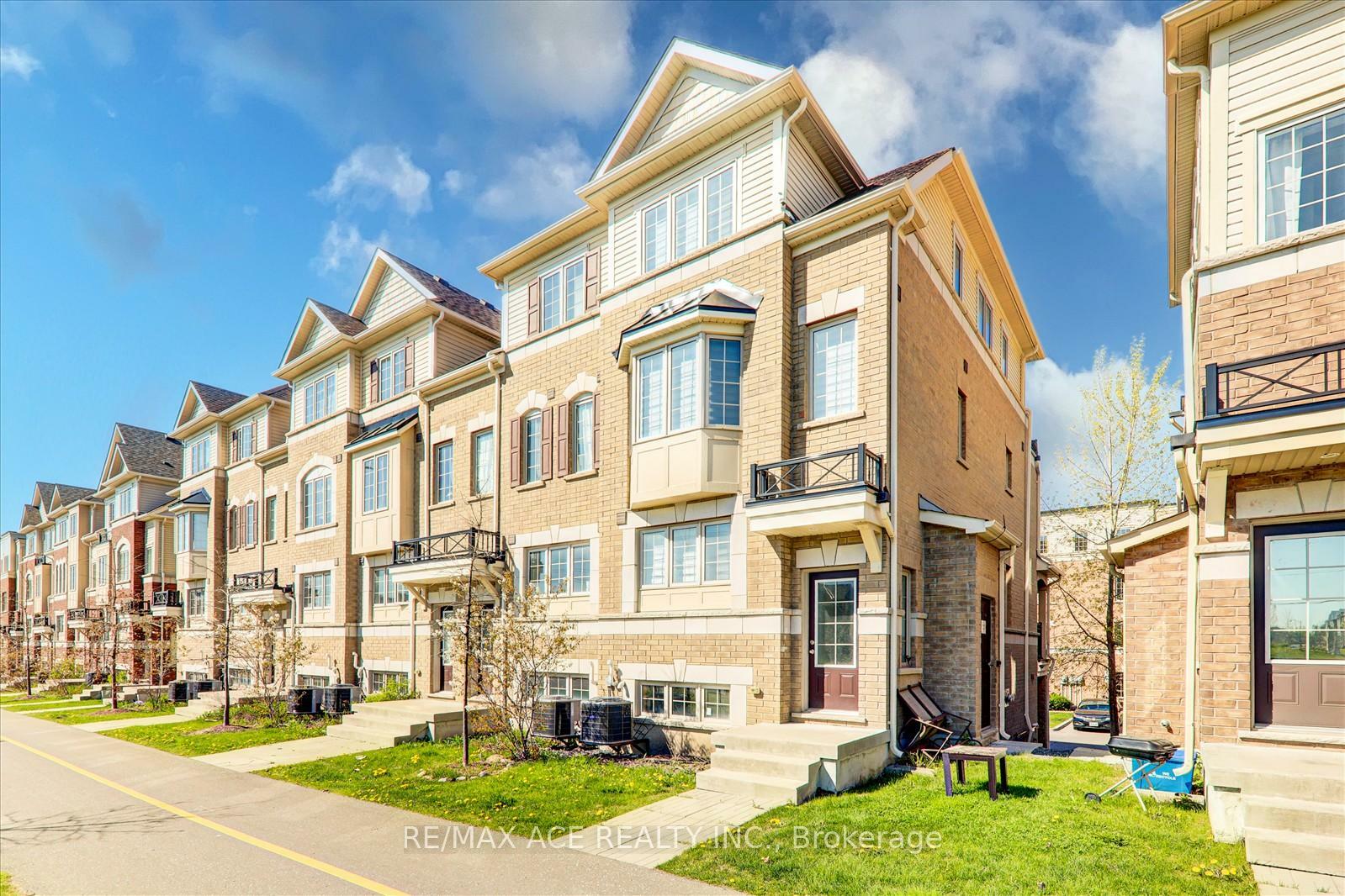 Property Photo: 2538 Rosedrop Path S ON L1L 0H4