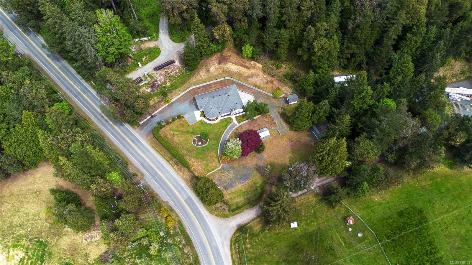 Photo de la propriété: 2695 Northwest Bay Rd BC V9P 9E7