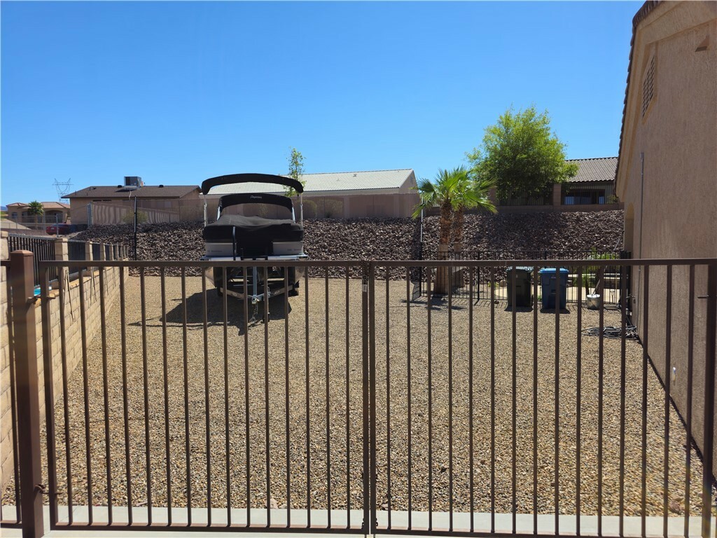 Property Photo: 814 Sunburst Place AZ 86429