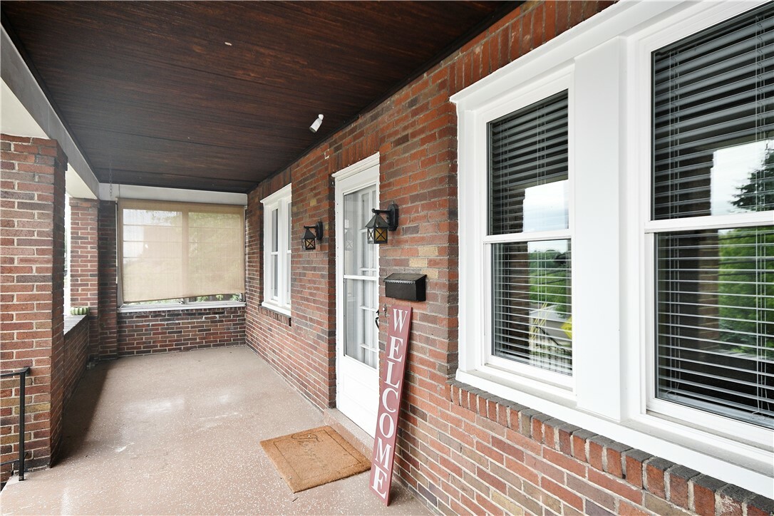Property Photo: 18 W Manilla Avenue PA 15220