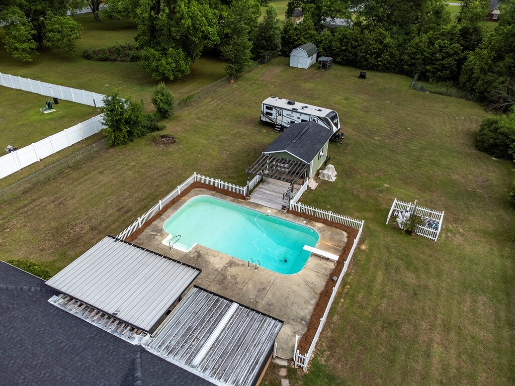 Property Photo:  105 Fowler  GA 31763 