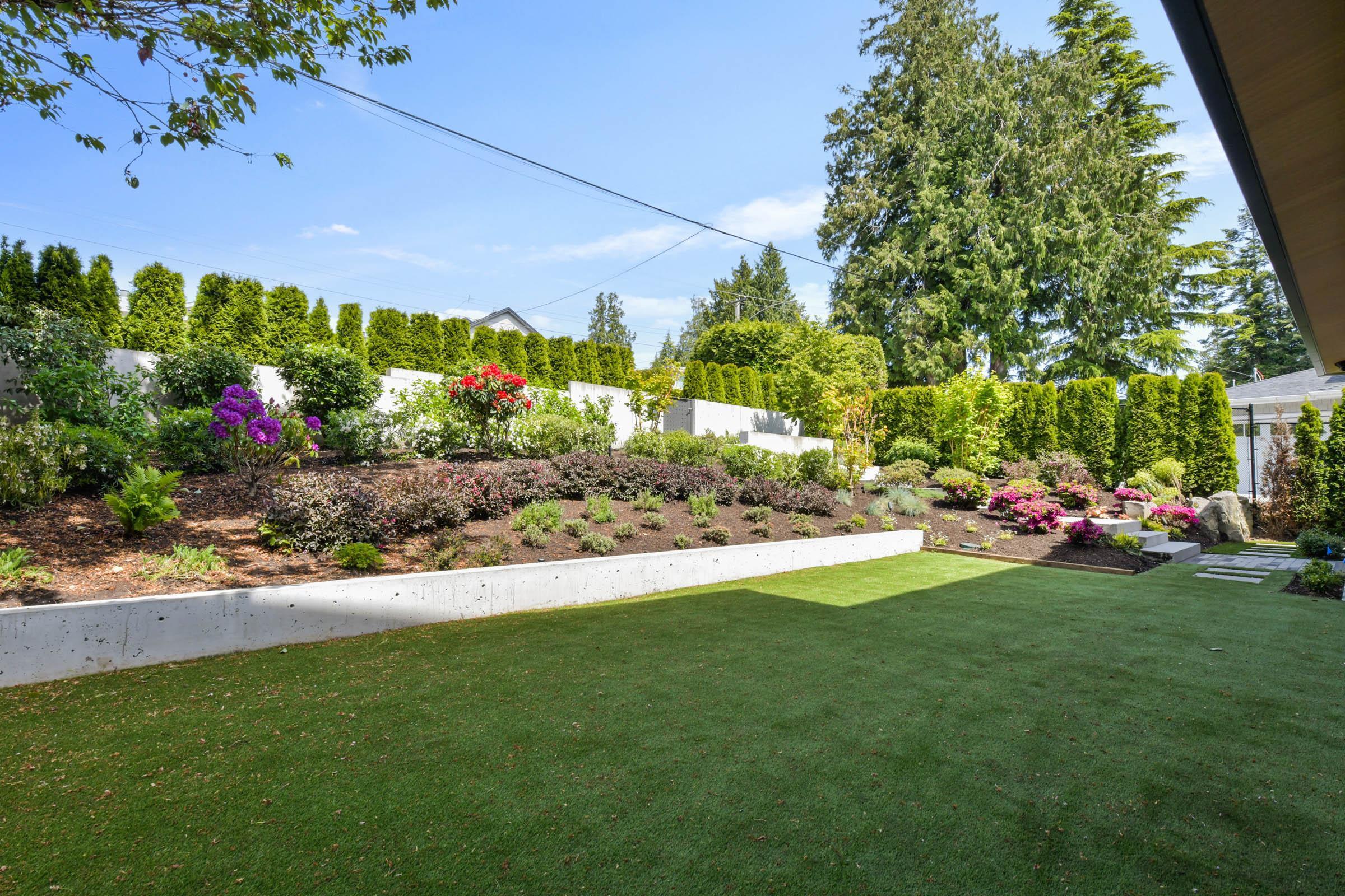 Photo de la propriété: 13386 Marine Drive BC V4A 1G2
