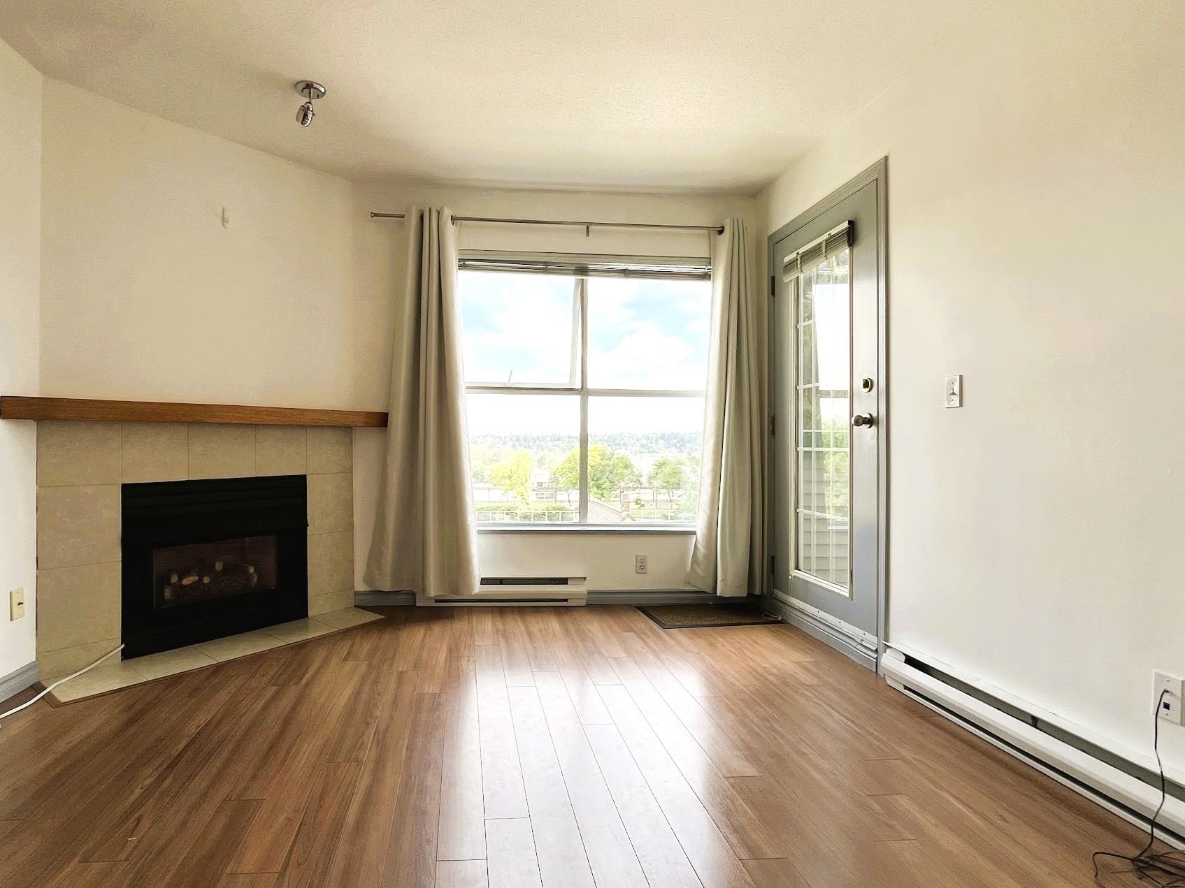 Property Photo: 509 Carnarvon Street 403 BC X1A 3A6