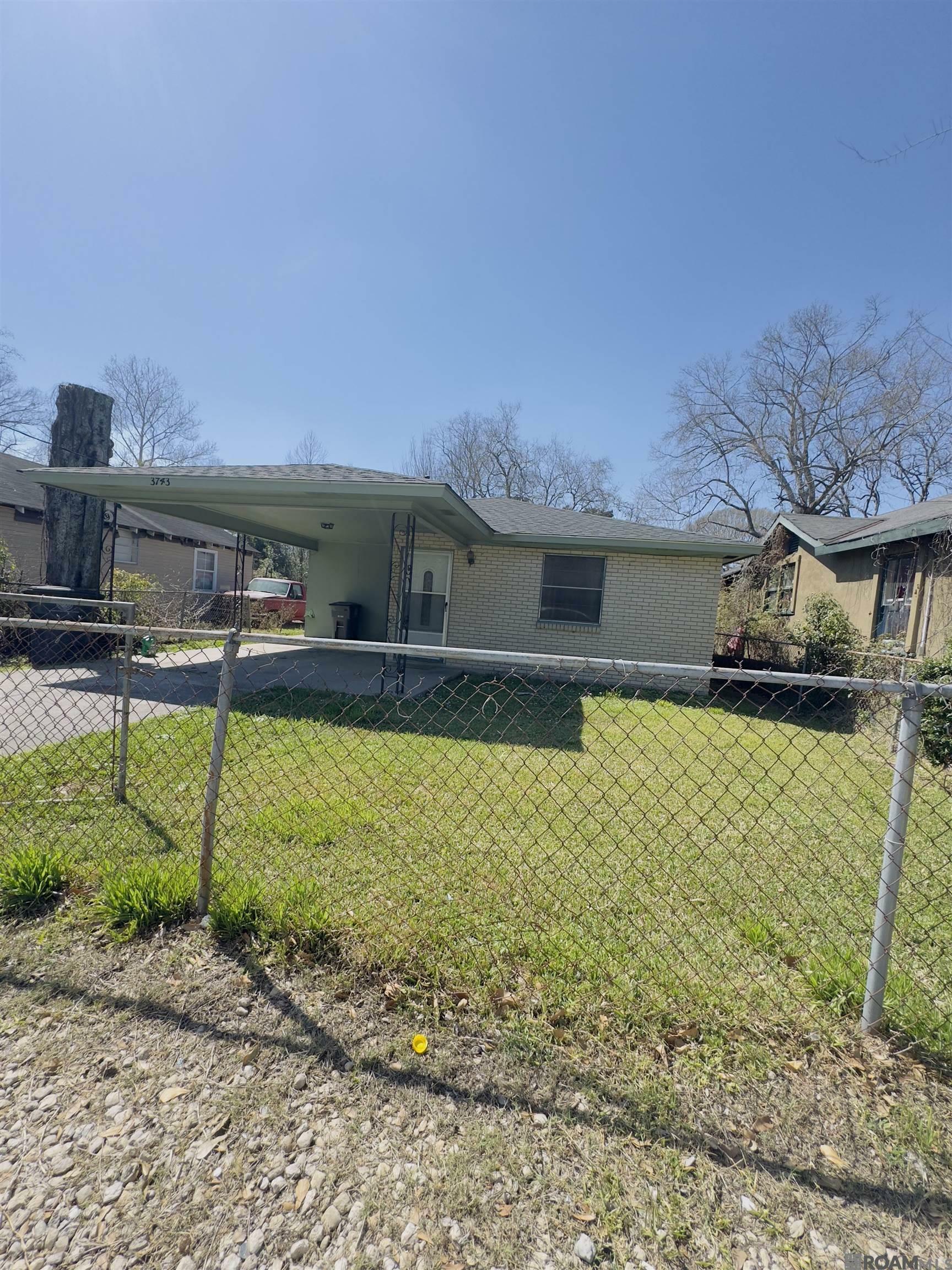 Property Photo: 3743 Geronimo St LA 70805