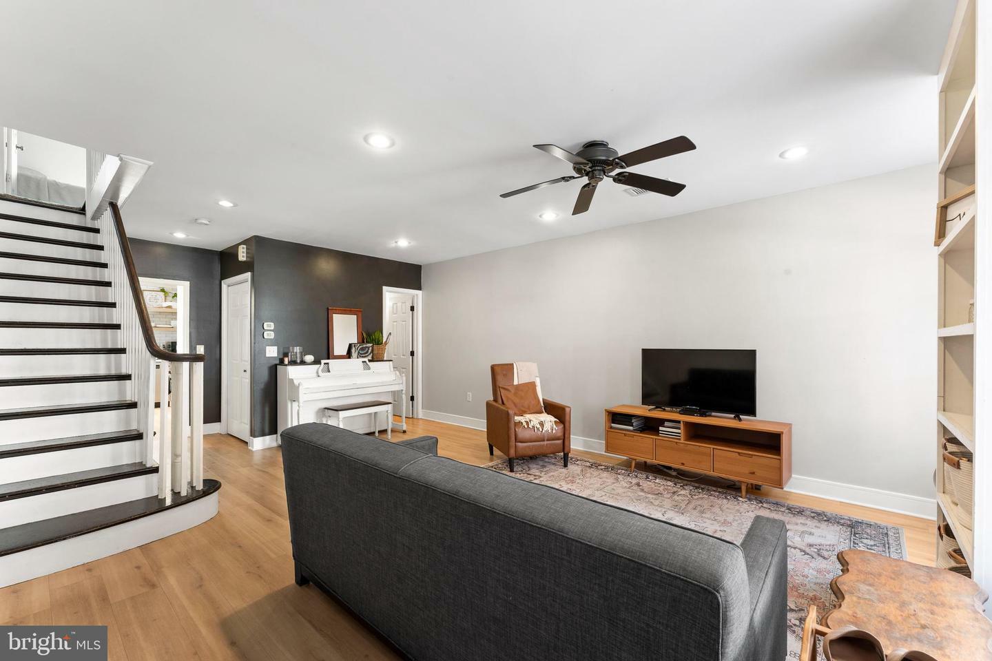 Property Photo: 1729 N 3rd Street PA 19122