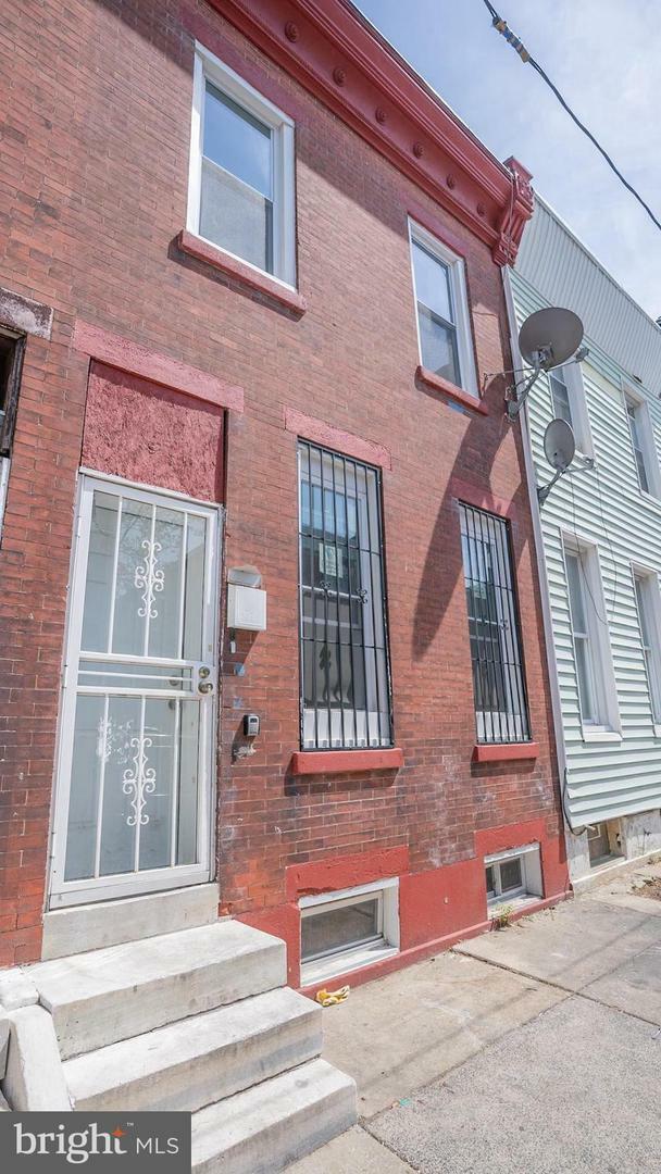 Property Photo: 2731 N Darien Street PA 19133
