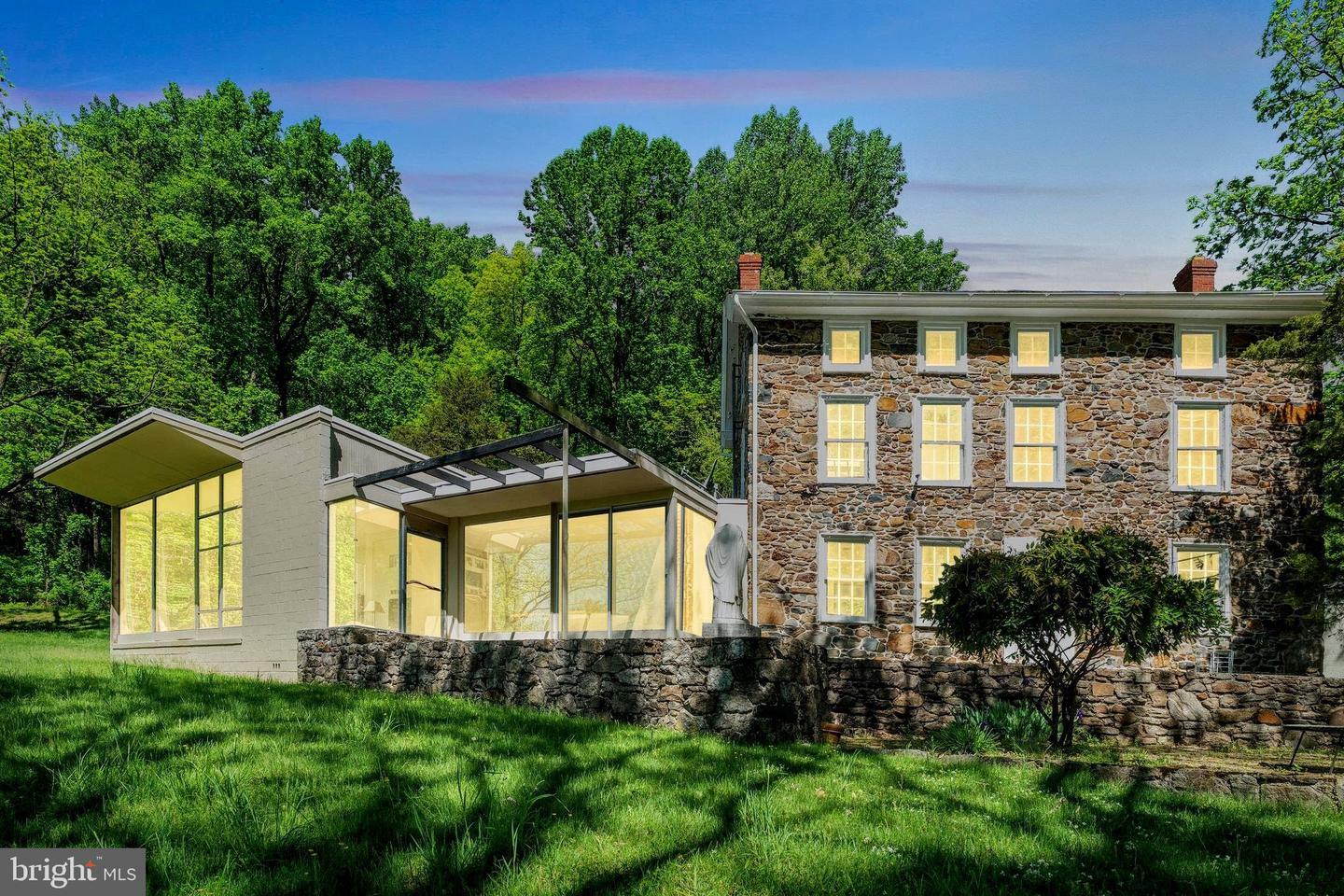 Property Photo: 2585 Charlestown Road PA 19460
