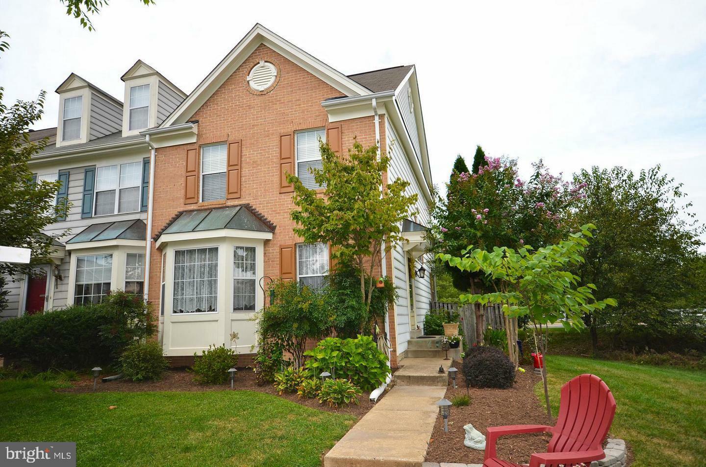 Property Photo: 136 Connery Terrace SW VA 20175
