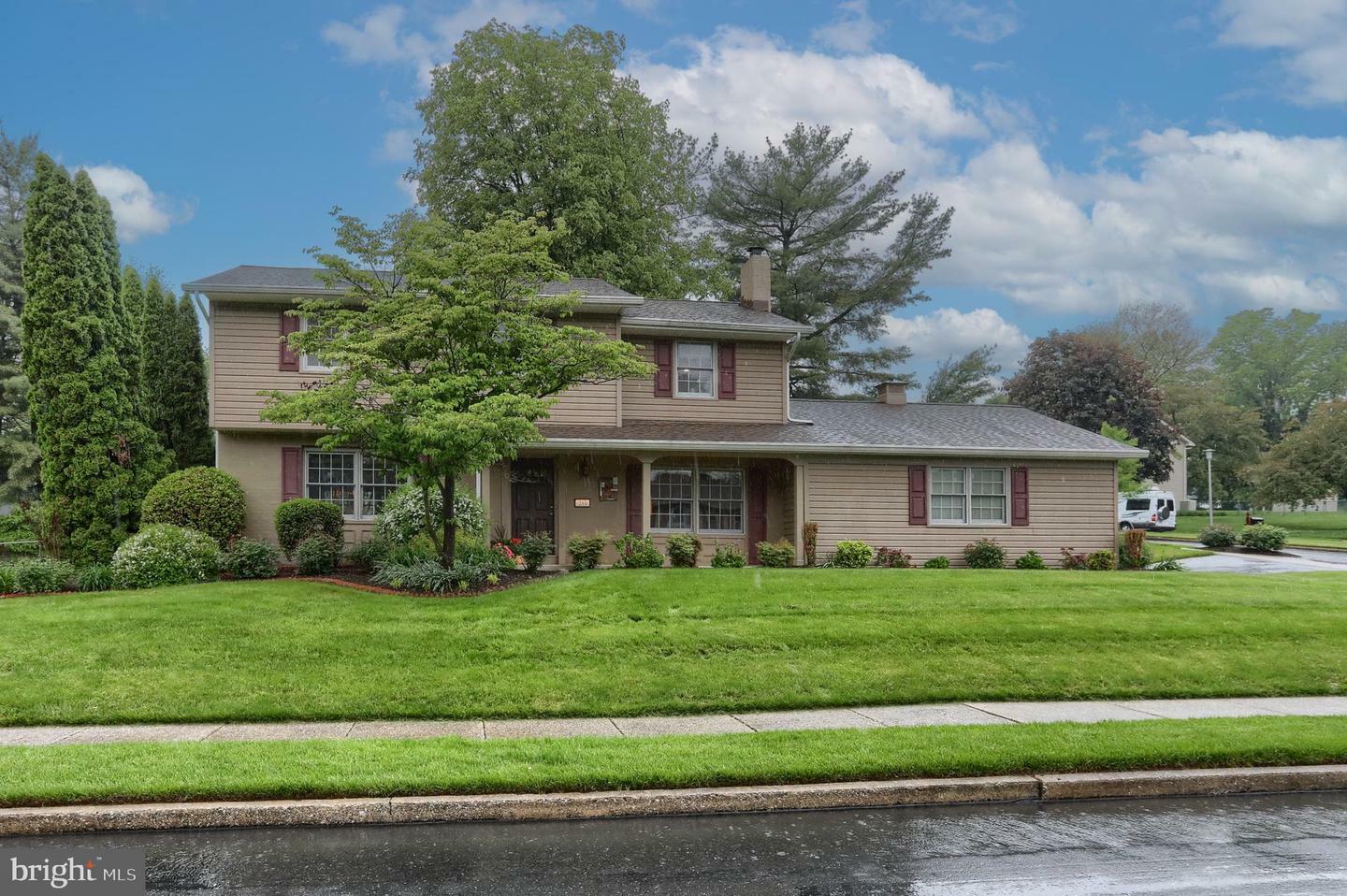 Property Photo: 253 Indian Creek Drive PA 17050