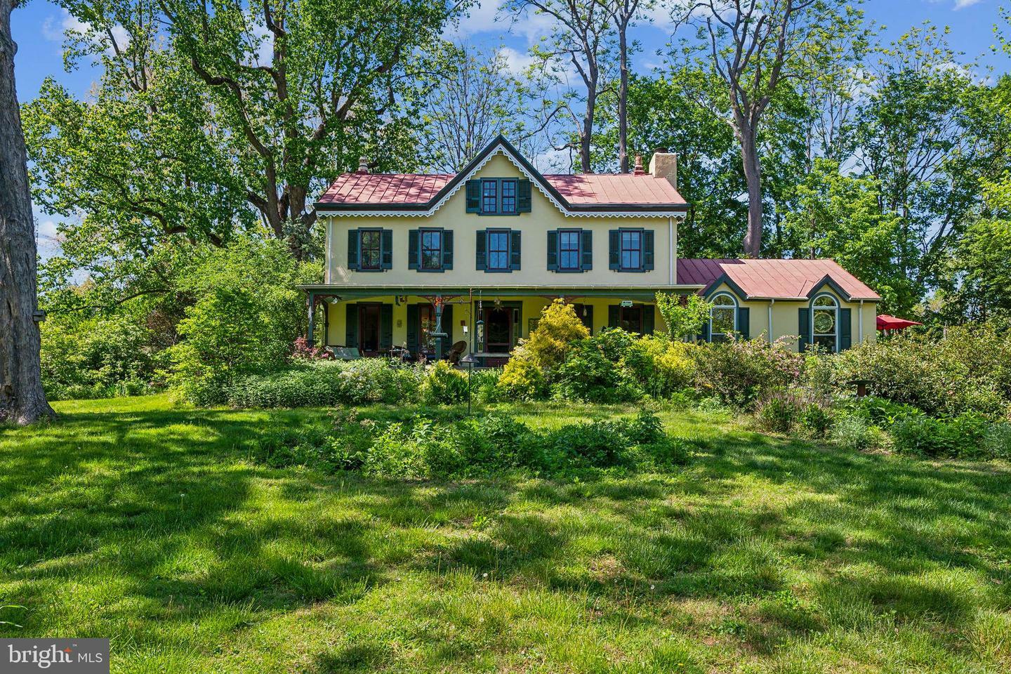Property Photo: 1829 Johnson Road PA 19462