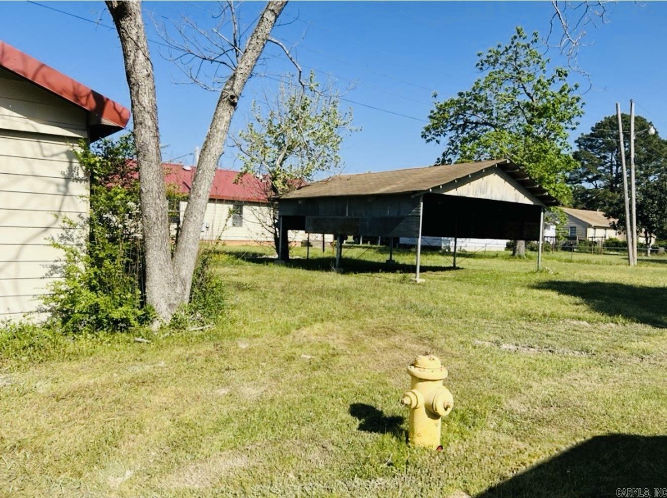 Property Photo: 317 E Ingram St AR 71701