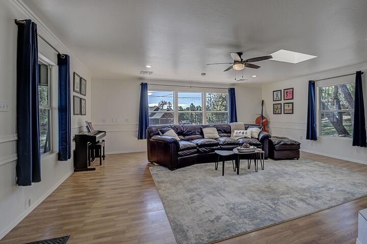 Property Photo: 3440 Meadow Drive AZ 85544