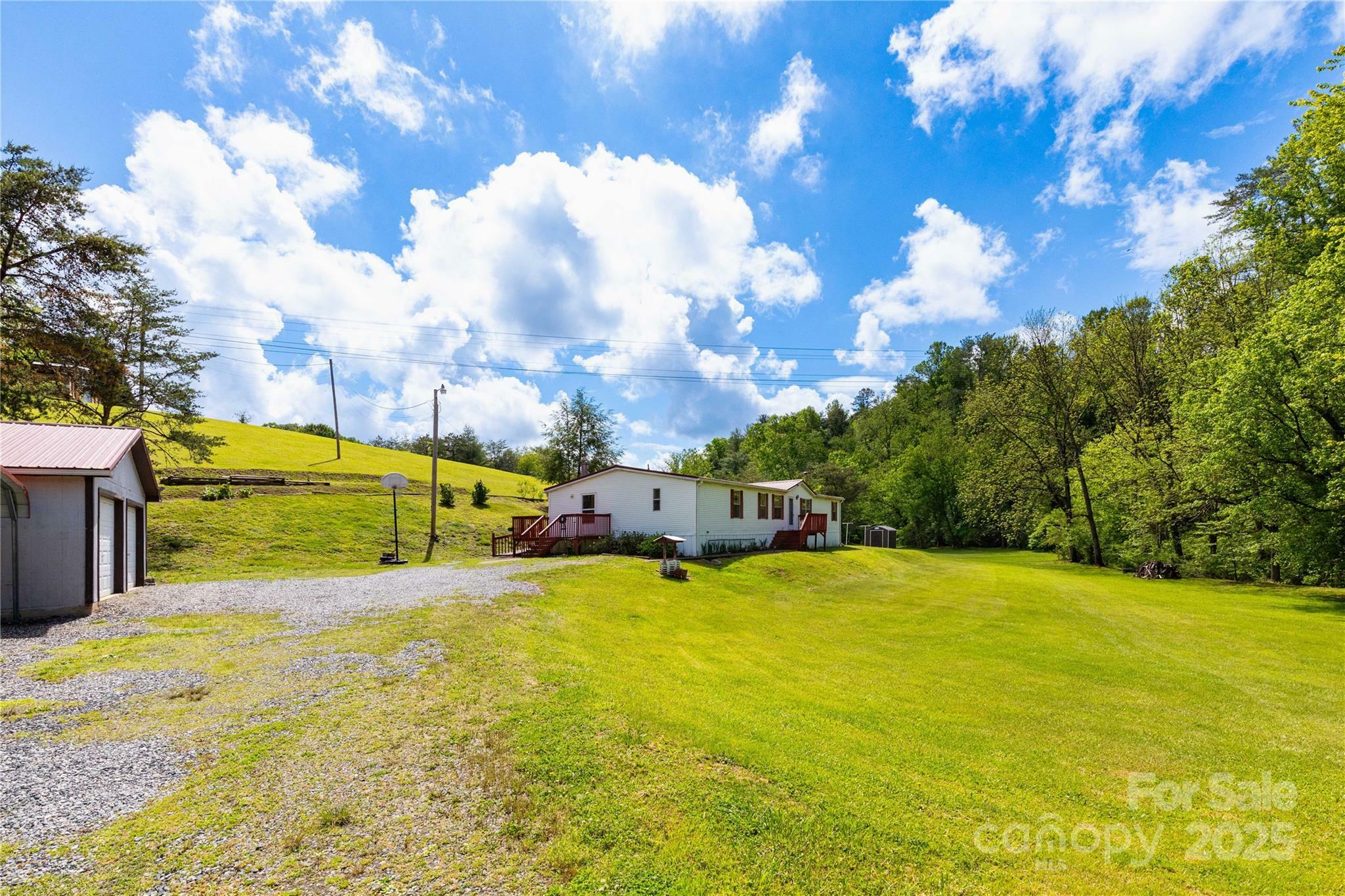 Property Photo:  283 Grandview Drive 1  NC 28753 
