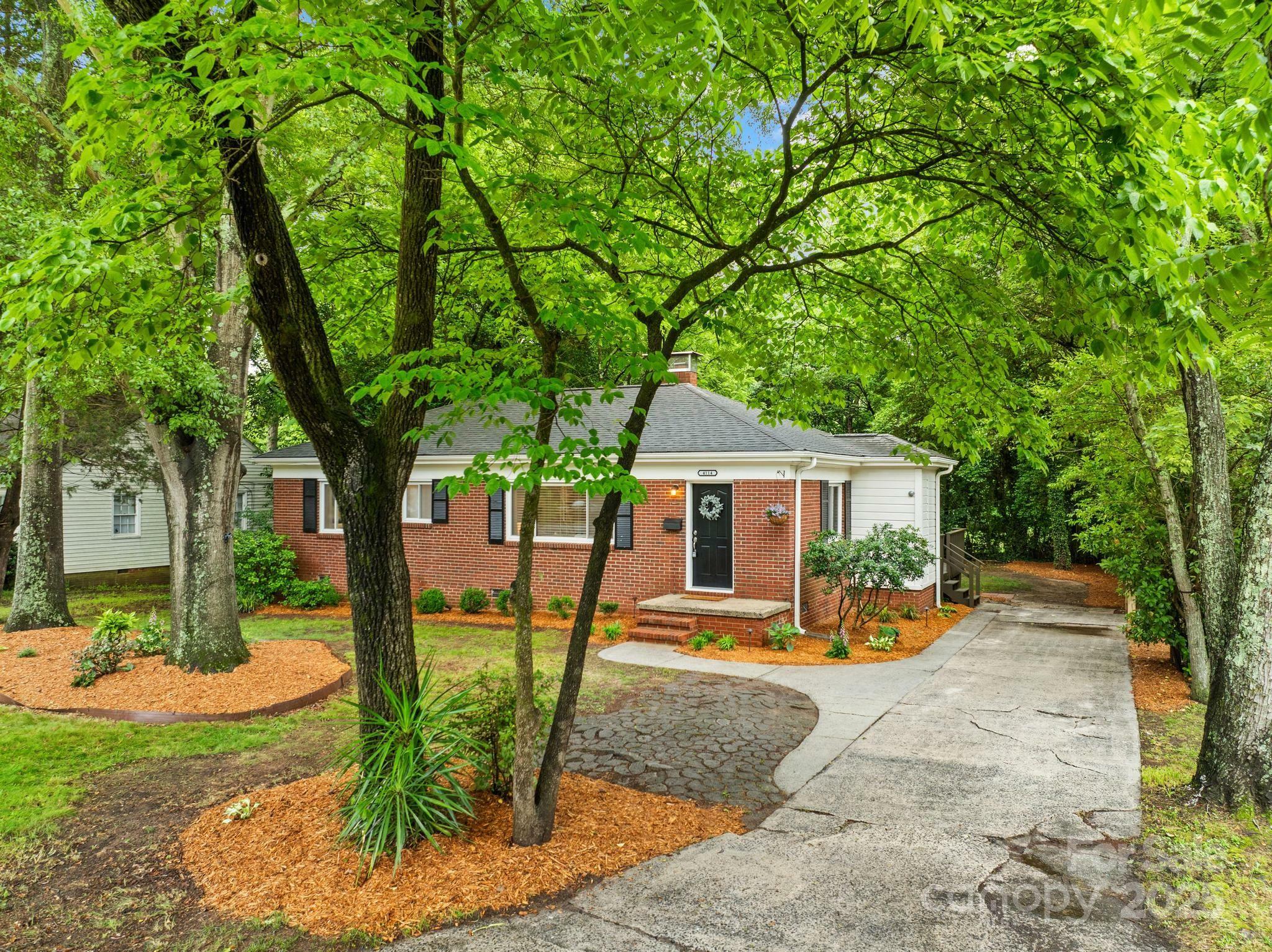 Property Photo: 4114 Stacy Boulevard NC 28209