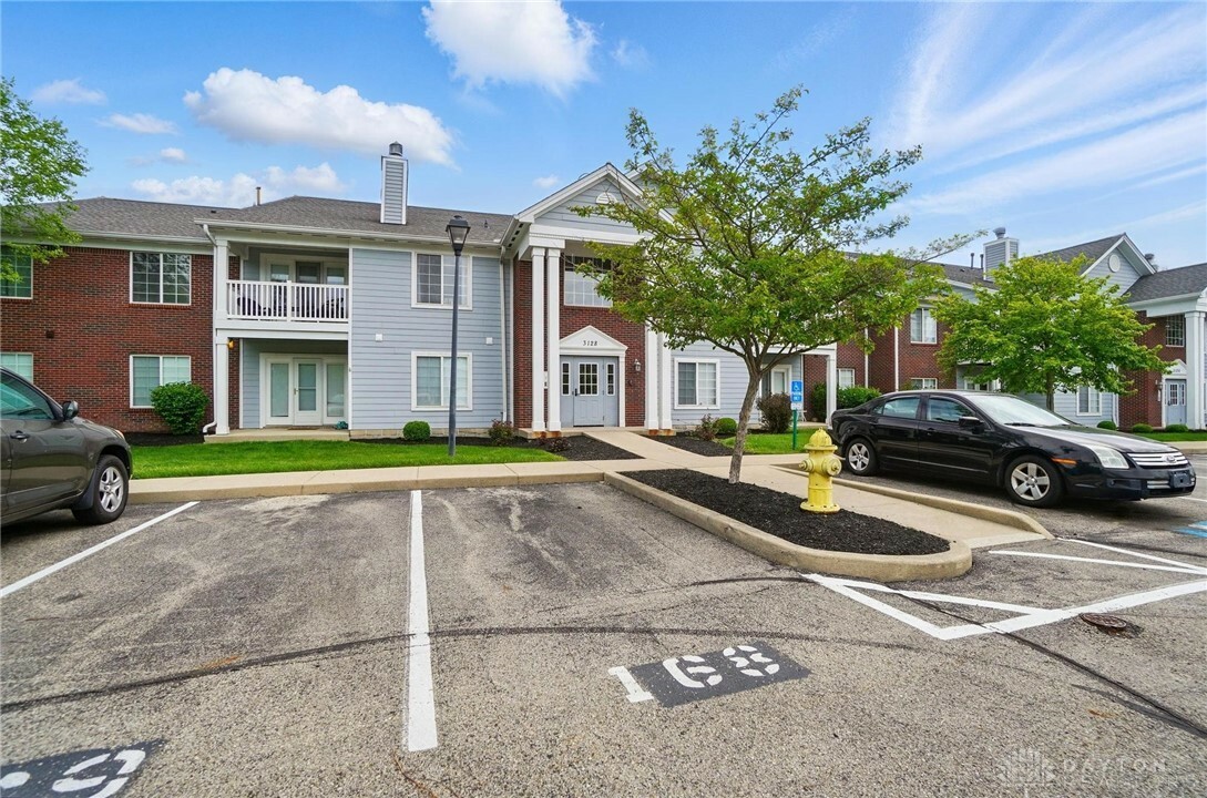 Property Photo:  3128 Alexander Place 206  OH 45431 
