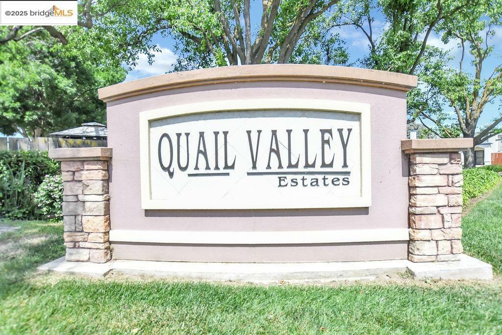 Property Photo: 640 Mockingbird Ln CA 94561