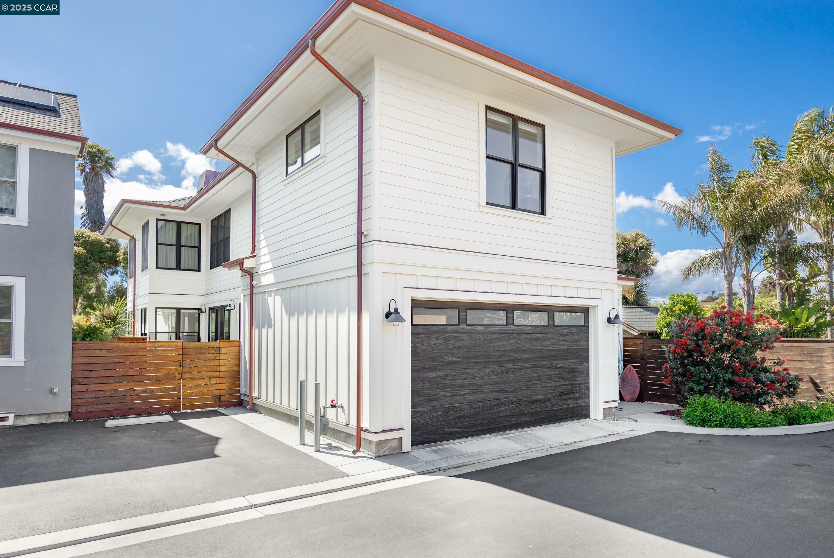 Property Photo: 130 Bay Crest Rd CA 95062