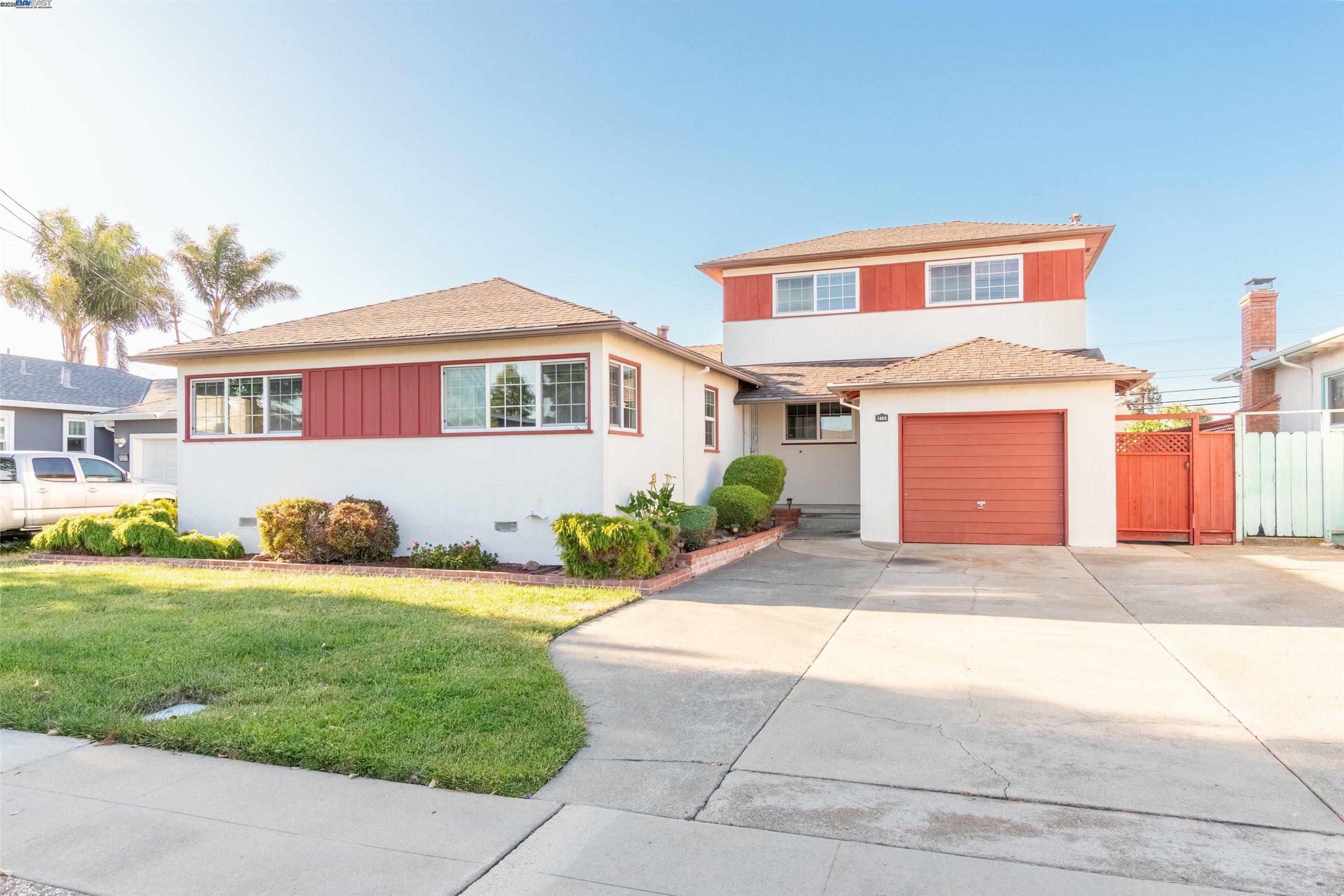 Property Photo:  1263 Cumberland Ave  CA 94579 