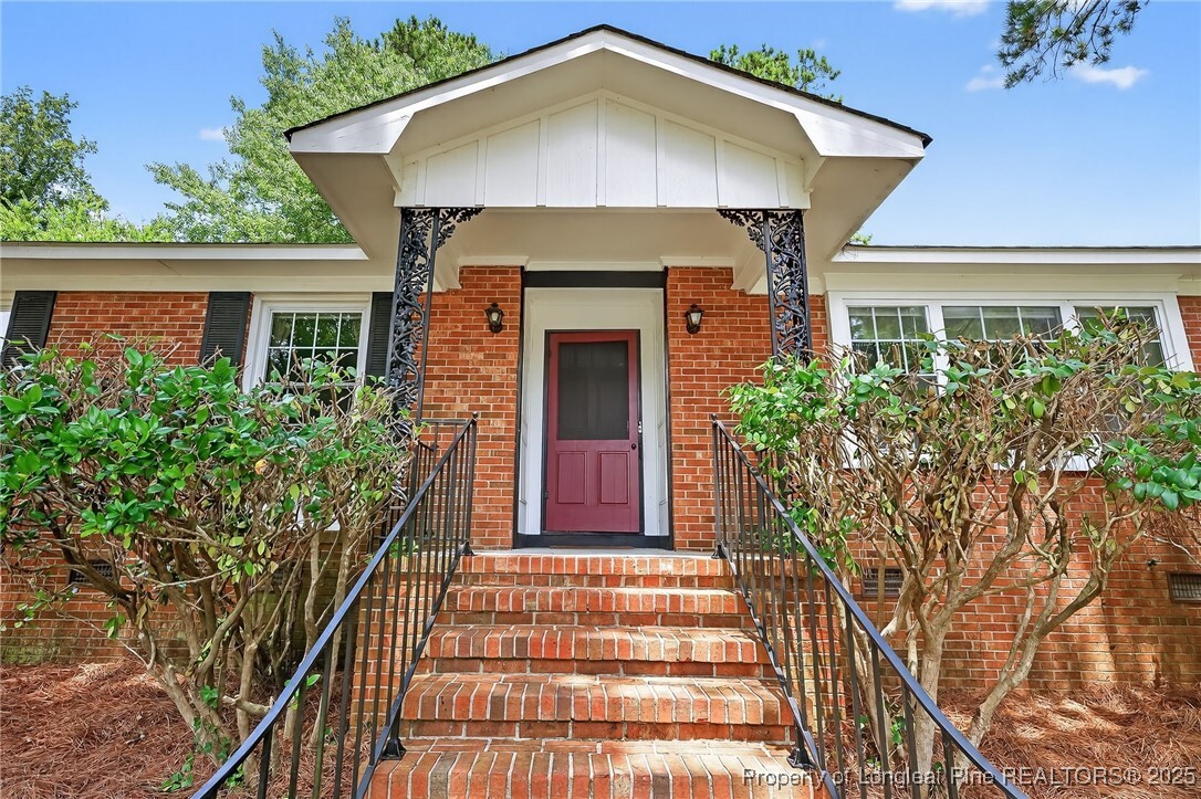 Property Photo: 5560 Hedrick Drive NC 28303