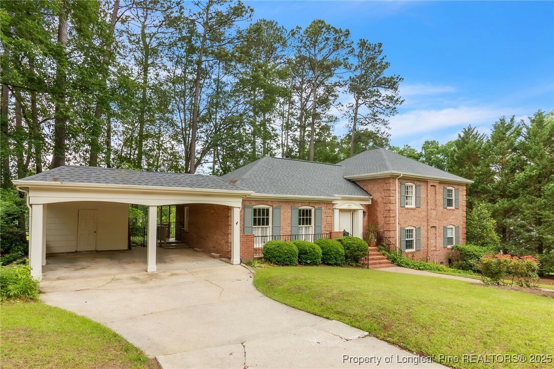 Property Photo: 503 Charleston Place NC 28303