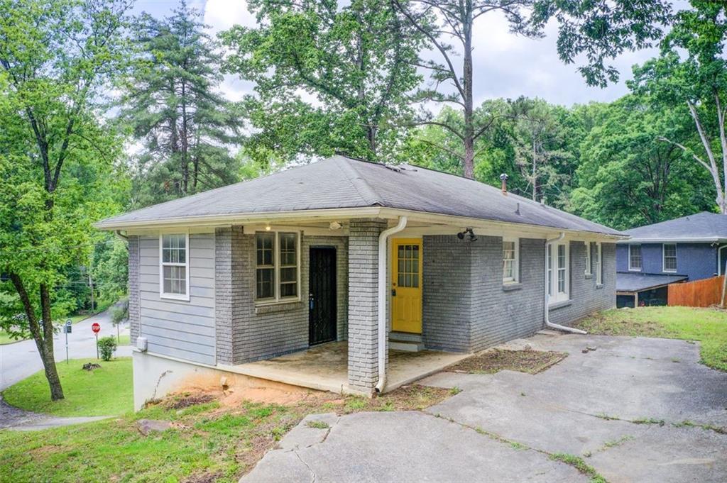 Property Photo: 2564 Riggs Drive GA 30344