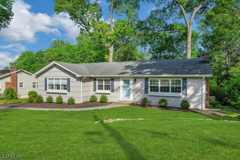 Property Photo: 48 Longview Dr NJ 07981