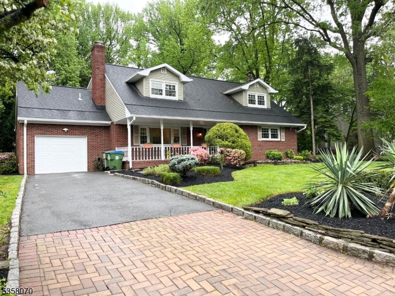 95 Union Ave  Edison Twp. NJ 08820 photo