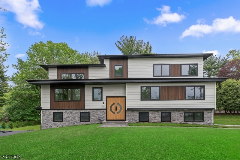 Property Photo: 148 Great Hills Rd NJ 07078