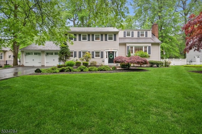 113 Sutton Dr  Berkeley Heights Twp. NJ 07922 photo