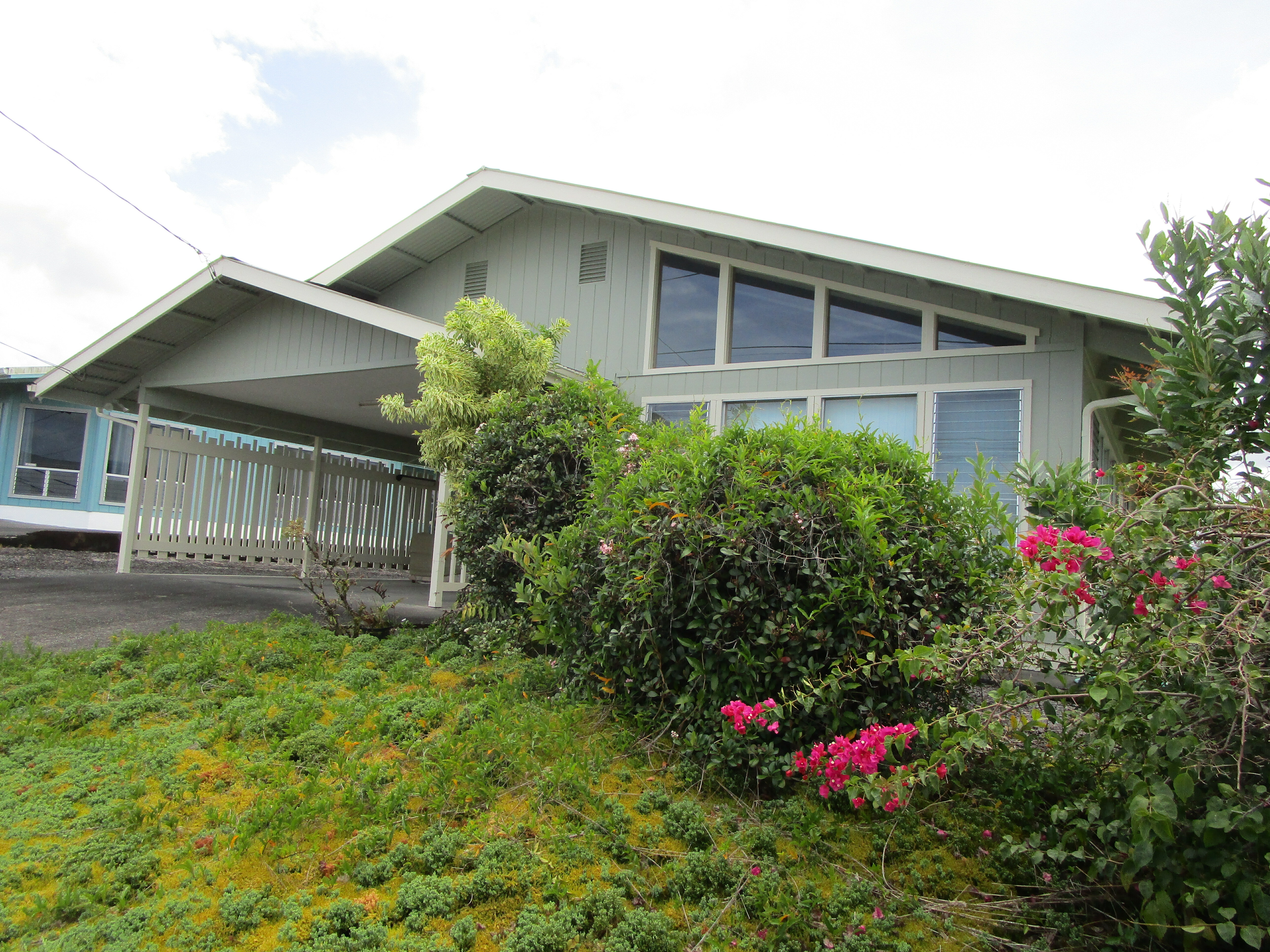 Property Photo: 930 Puku St HI 96720