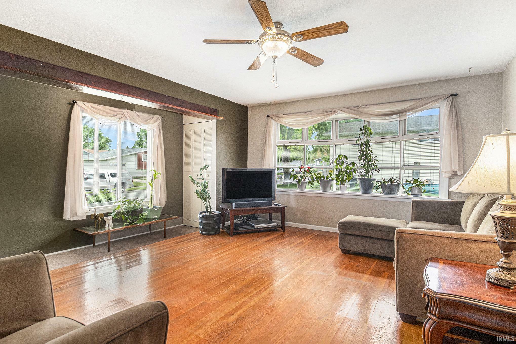 Property Photo: 2508 Prescott Drive IN 46544-6159