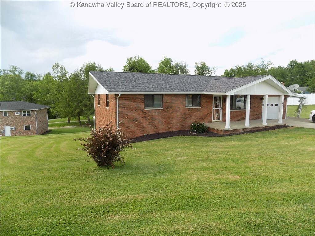 Property Photo: 101 Ebony Drive WV 25313