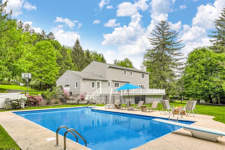 Property Photo: 4 Evergreen Court NY 10901