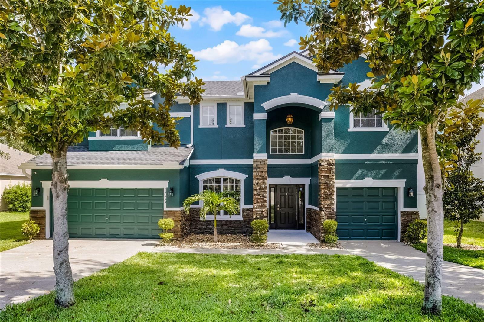 Property Photo: 12833 Hyland Lane FL 34711