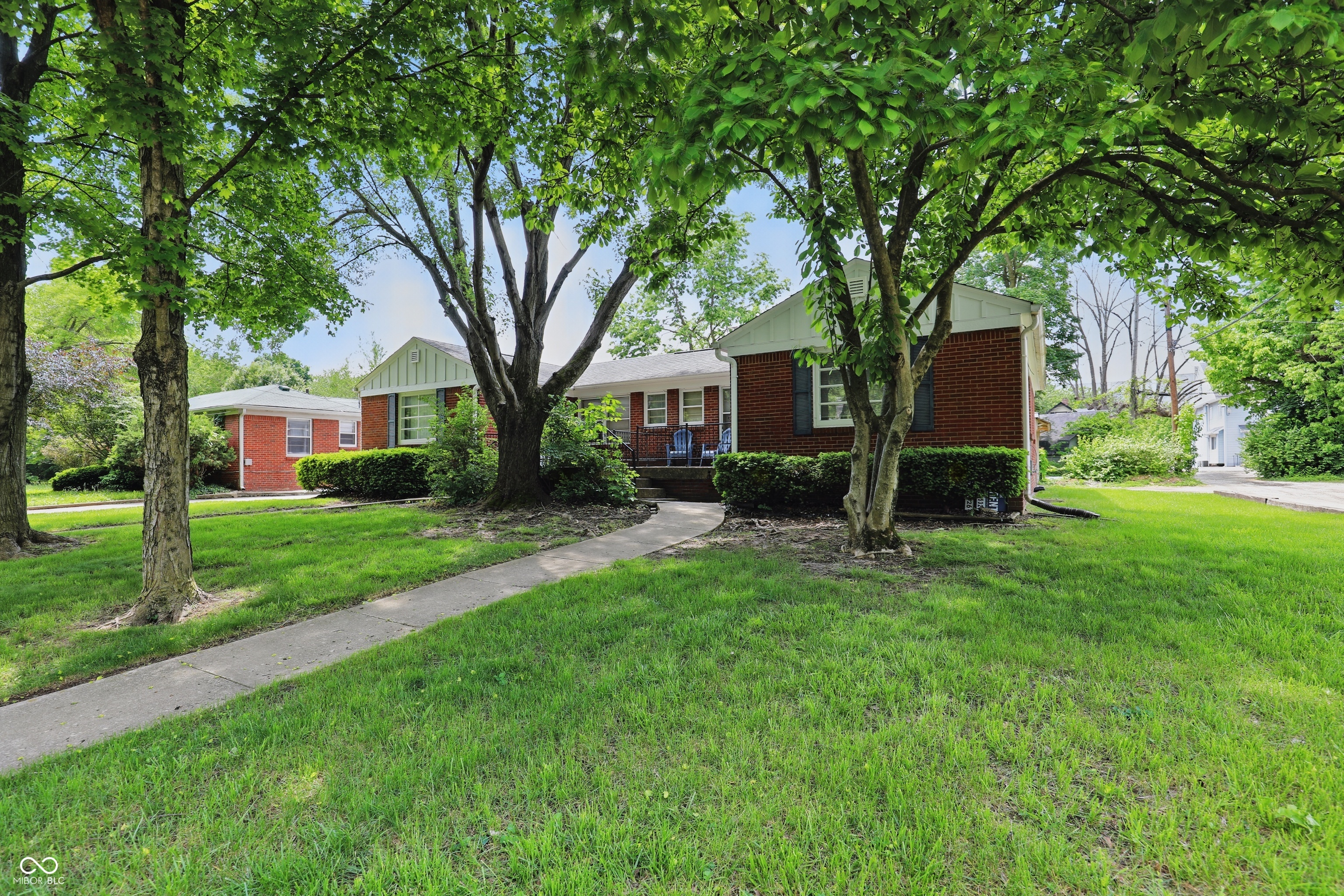 Property Photo: 4610 Rookwood Avenue IN 46208