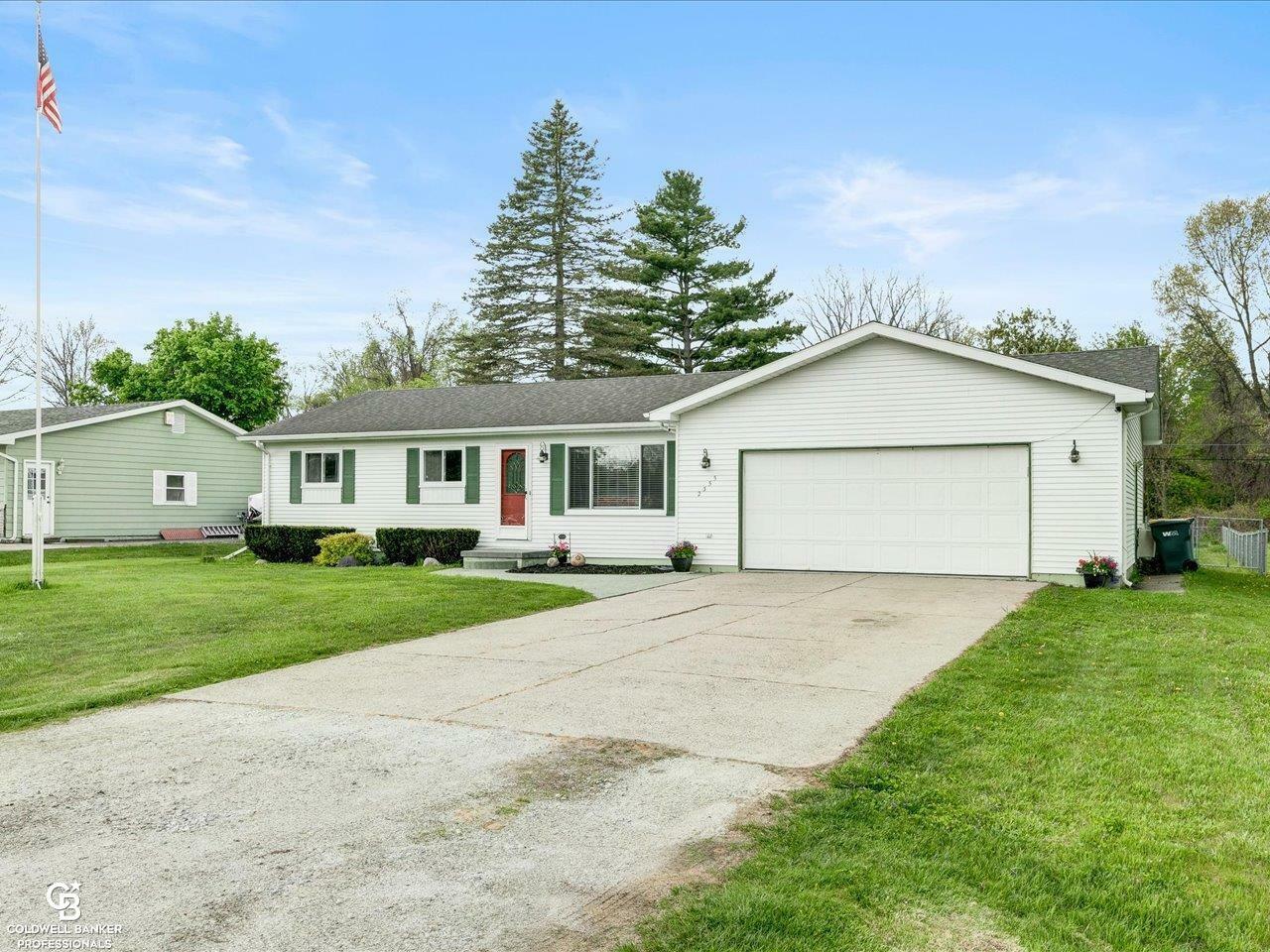 Property Photo: 2355 Randolph Street MI 48060
