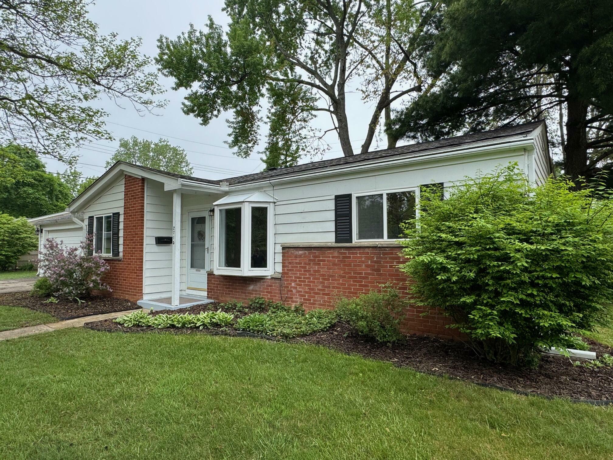 Property Photo: 2715 Beacon Hill Street MI 48104