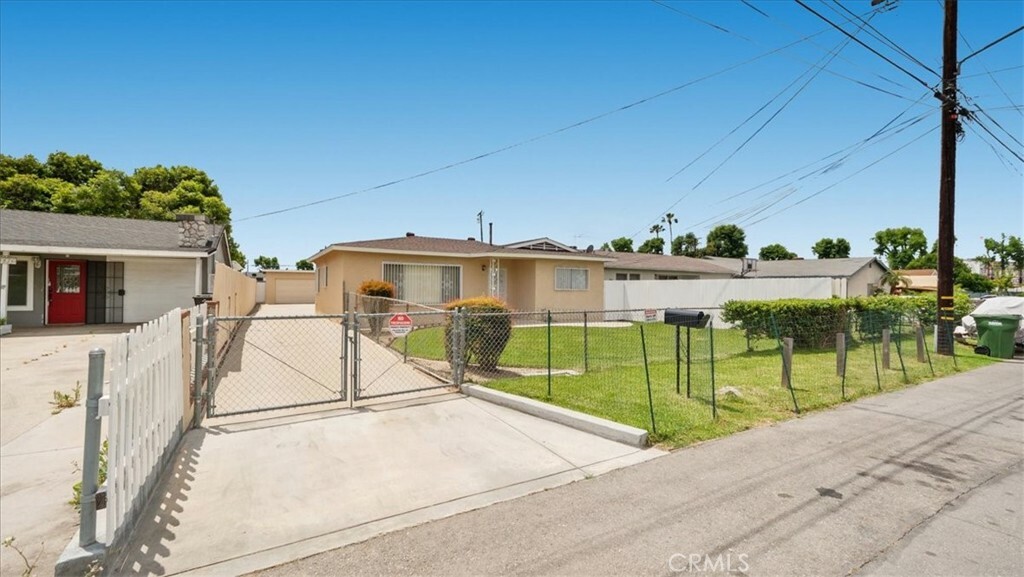 Property Photo: 15820 E Queenside Drive CA 91722